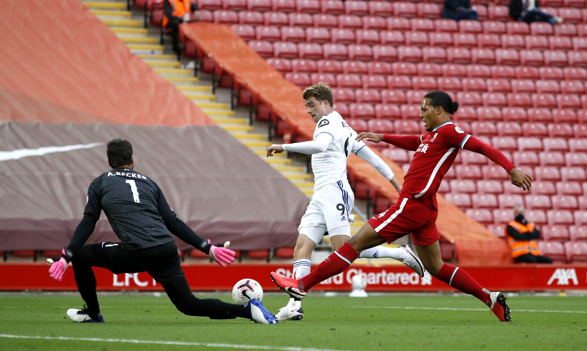 相信他不會 相信他不會